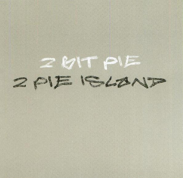 2 Bit Pie - Fly