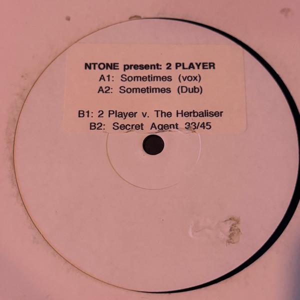 2 Player - Extreme Possibilities (Wagon Christ Mix)