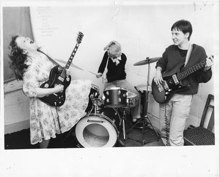 Amy and the Angels - 28_ I Hate Being In Love