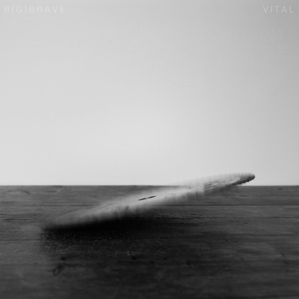 BIG|BRAVE - i felt a funeral