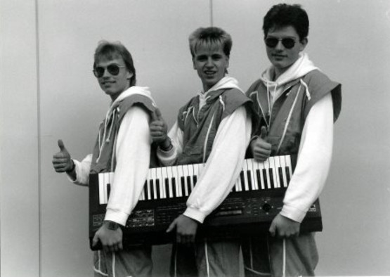 DISCO PLAY BOYS GIRLS - DEEP POP