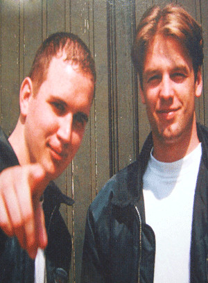 DJ E-Rick & Tactic - Bring The Noise