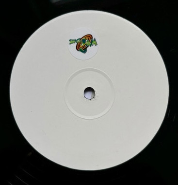 DJ SNOWY BUFFET - CLUB LIFE