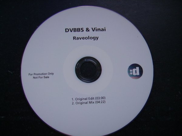 DVBBS & VINAI - Raveology (Original Mix)