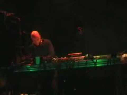 Dred Collective - Machine Girl - Ghost