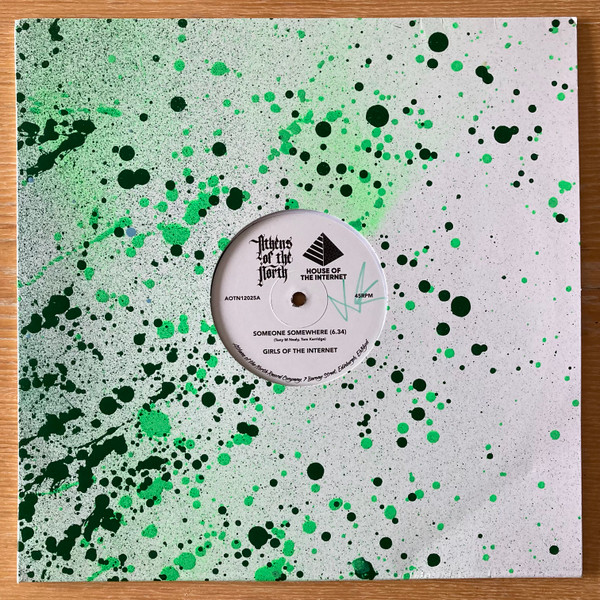 Girls of the Internet - Never Ever Ever (feat. shiv)