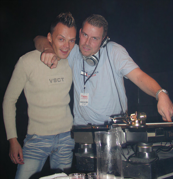 Hiver & Hammer's Hands On Divine - Step By Step (Club Mix)