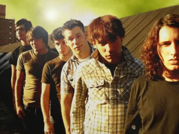 Hometown Anthem - Make Me Believe