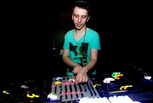 Hozoc - No One - Original Mix