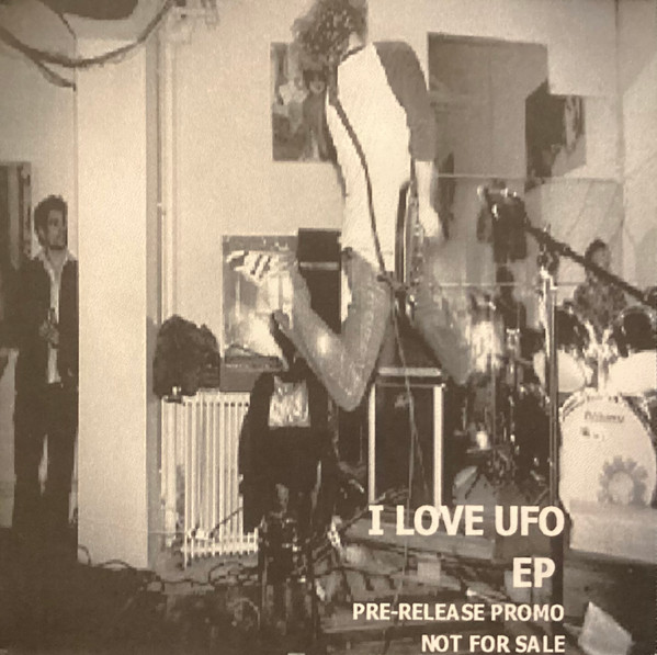 I Love Ufo - Cold