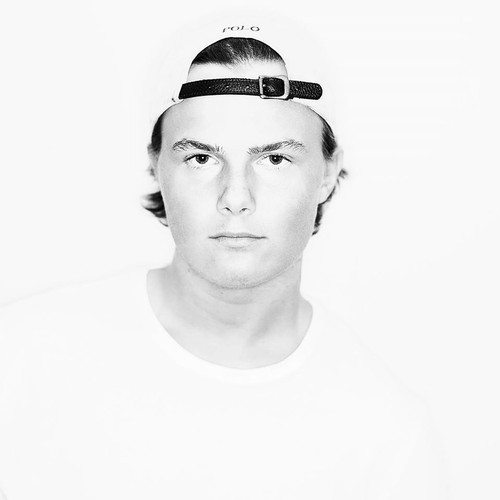 Jakob Liedholm - Losing My Mind (Original Mix) [feat. Guieseppe Viola]