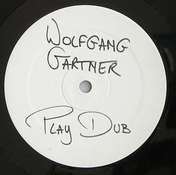Jin Sonic & Dive - Play (Wolfgang Gartner Dub)