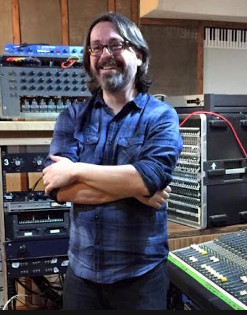 Keith Hanlon - The Sound is Deep and Dark