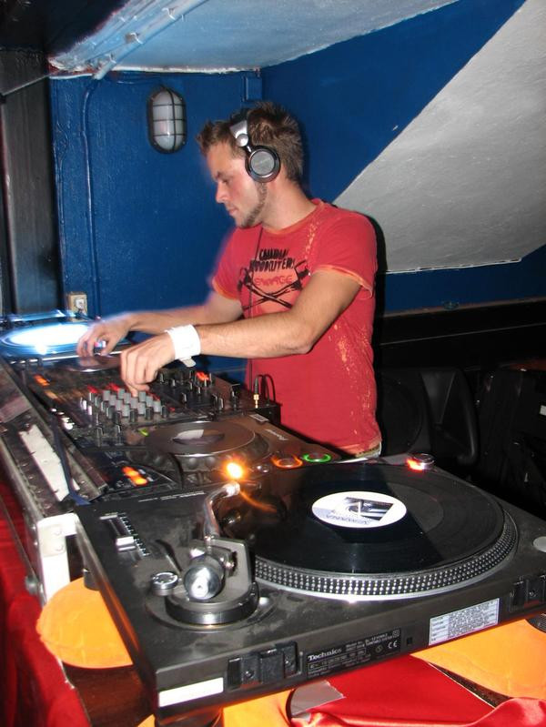 Kimito Lopez - Melkweg