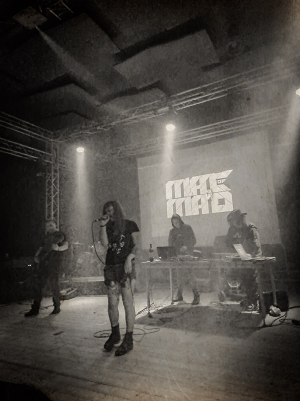 Lolita ZERO - Salve in meum mundum