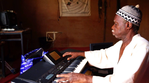 Mamman Sani - Five Hundred Miles