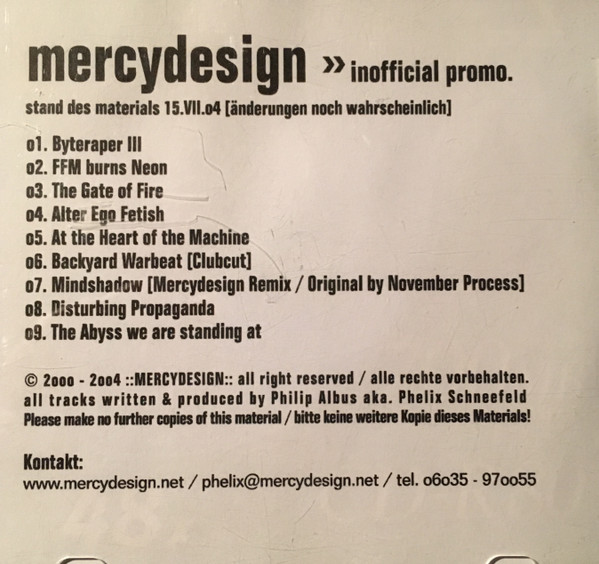 Mercydesign - Lady_in the Radiator