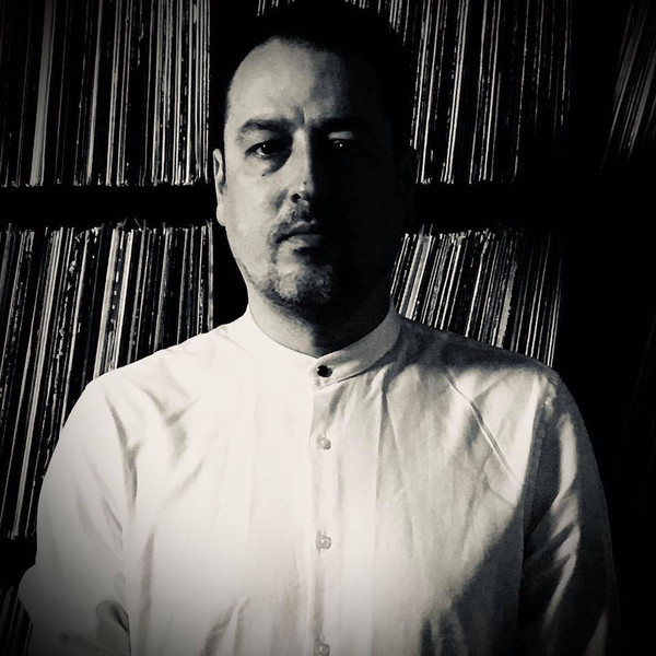 Michael Forzza - Kahana