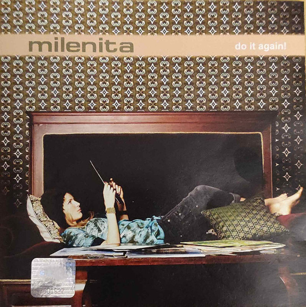 Milenita - Sitting On The Fence