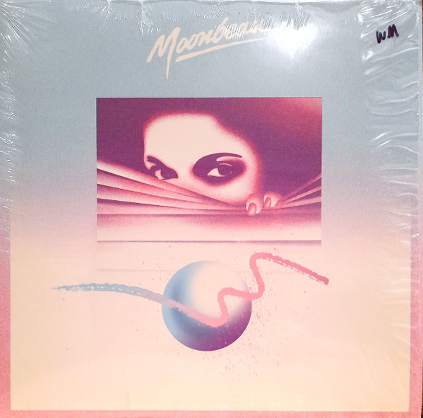 Moonbeau - Radio