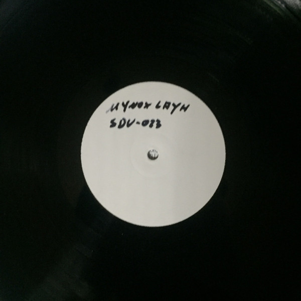 Mynox Layh - moogs