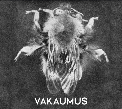 NUORI VERI - Muistamisen taakka