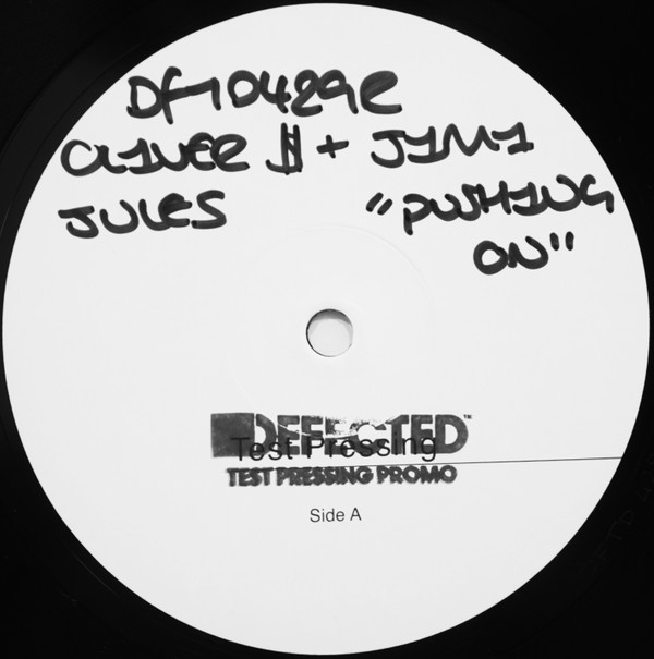 Oliver $ & Jimi Jules - Pushing On - Radio Edit