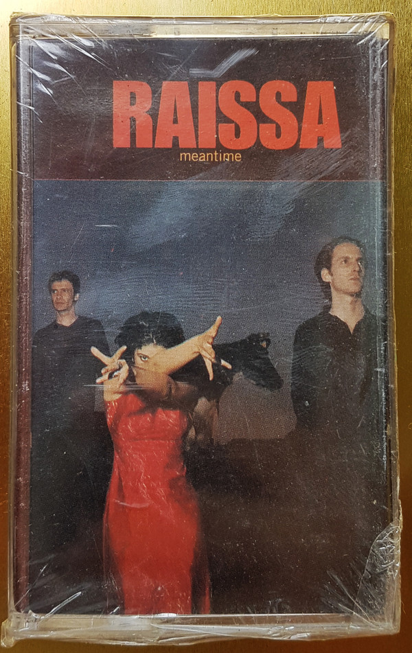 Raissa - POLICÍA