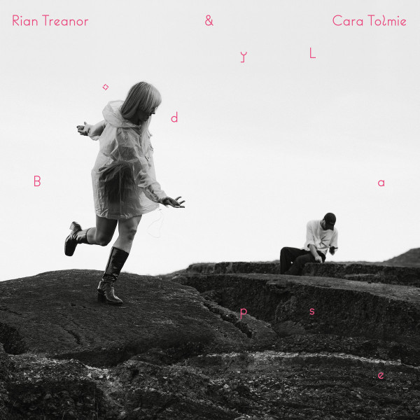 Rian Treanor & Cara Tolmie - As The Unified Field Bursts