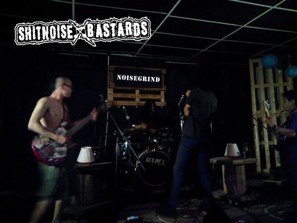Shitnoise Bastards - Idiotic Mentality Of Society