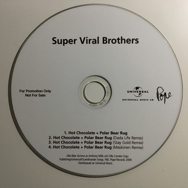 Super Viral Brothers - Hot Chocolate + Polar Bear Rug