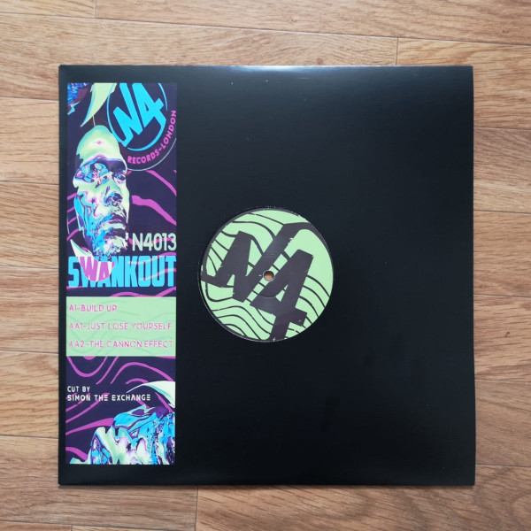 SwankOut - Bringin' 92 Lovely - Original Mix - Mixed