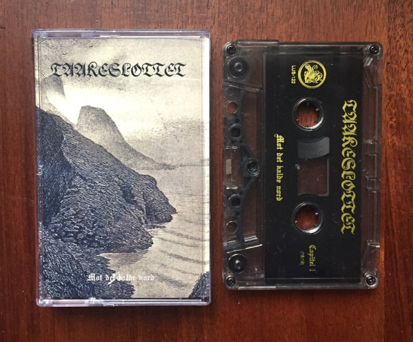 Taakeslottet - Refleksjoner av midvinters maaneskinn