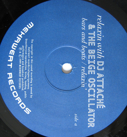 The Beige Oscillator & DJ Attaché - Love burgers