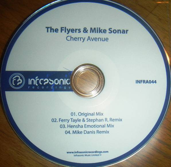 The Flyers & Mike Sonar - Because I Wish To