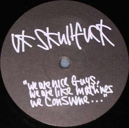 UK Skullfuck - Sample Bastard
