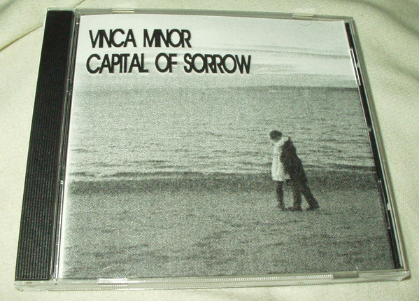 VINCA MINOR - Waves