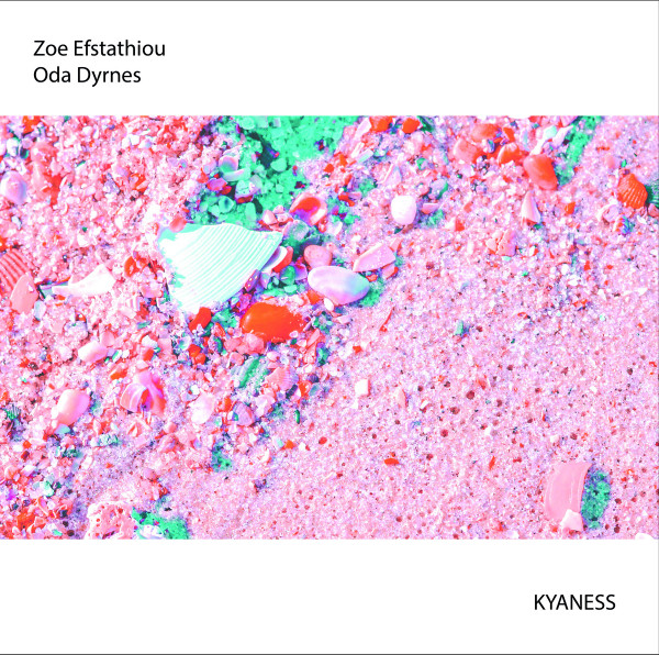 Zoe Efstathiou & Oda Dyrnes - Blå