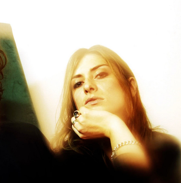 kate in space - diffusion