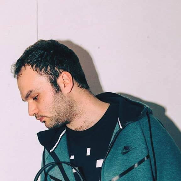 lorenzo_bitw - Baciami